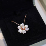 WHITE ROSE PENDANT NECKLACE