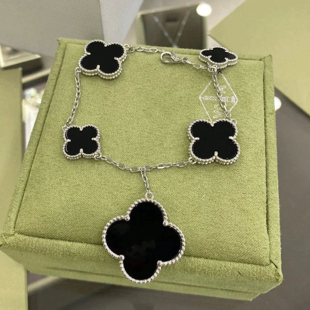 CLOVER 5 MOTIFS SILVER ONYX BRACELET