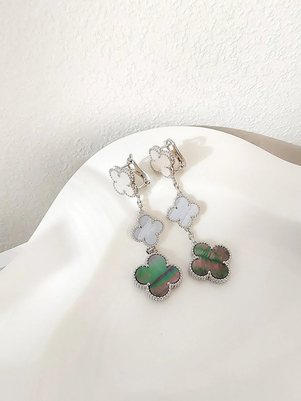 CLOVER 3 MOTIFS CHALCEDONY DARK MOP SILVER EARRINGS