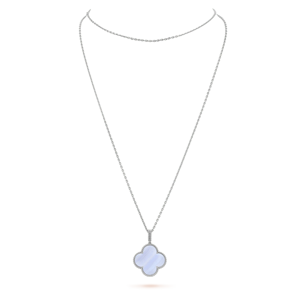 CLOVER SILVER CHALCEDONY BIG CLOVER NECKLACE